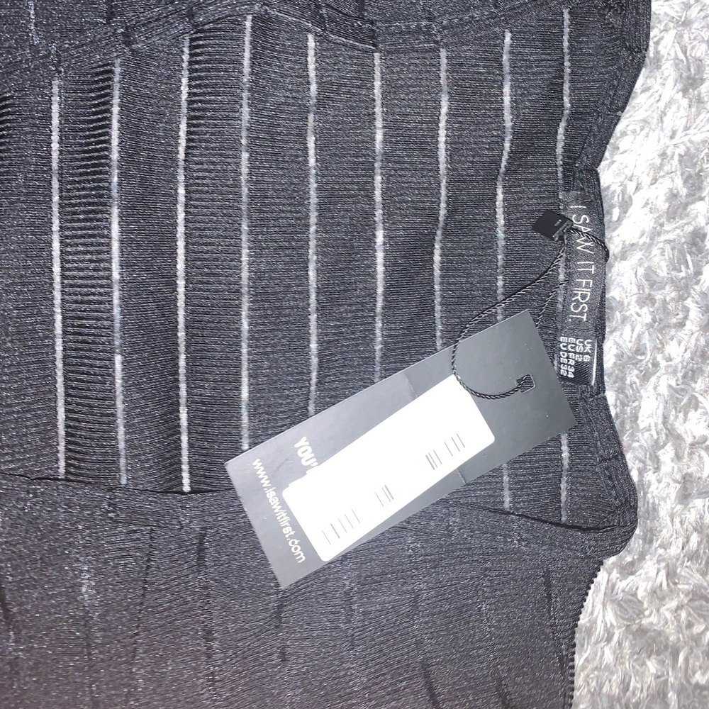 black plunge neck body suit - Picture 6 of 7